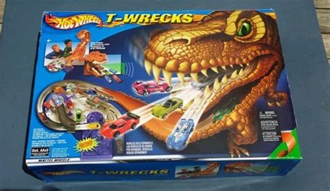 Hot Wheels T Wrecks Playset Sealed Very Rare Great Christmas Gift