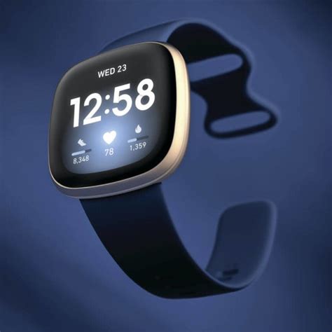 FitBit Pametni Sat Versa 3 Midnight Soft Gold