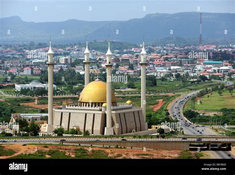 National Mosque Abuja Nigeria Hi Res Stock Photography And Images Alamy