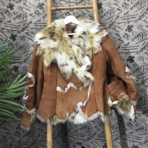 Other Womens Size S Faux Fur Brown Jackets