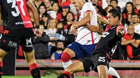 En un partido caliente Newells empató con San Lorenzo en el Coloso y