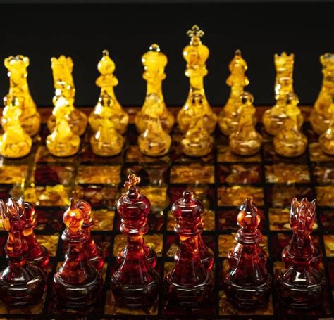 Deluxe Amber Chess Set With Hand Carved Amber Piecesamber Checkers