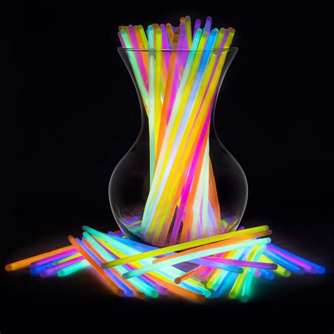 Glow Sticks Bulk Party Favors 100pk Glow In The Dark Party Supplies Light Sticks 617401223688 Ebay