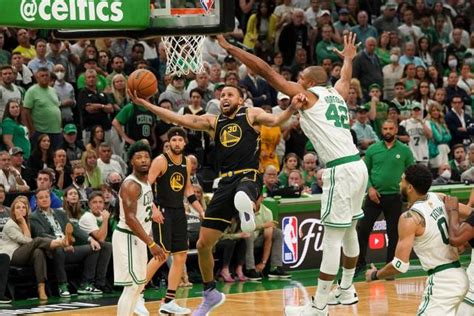 Stephen Curry après la victoire en match 4 à Boston Du travail bien