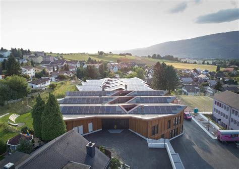 School In Switzerland Built With Materials Of Low Environmental Impact