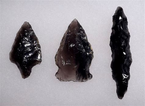 THREE DIFFERENT TYPE EXCEPTIONAL ATLATL PRE-COLUMBIAN OBSIDIAN ...