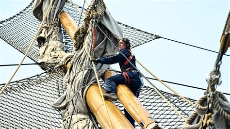 Amerigo Vespucci Reportage Sulle Donne Della Nave Scuola Della Marina