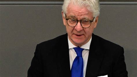 Holocaust Gedenken Im Bundestag Sei A Mensch SN At