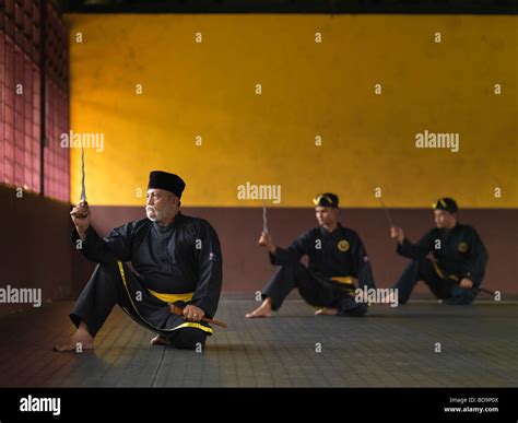 Silat Hi Res Stock Photography And Images Alamy