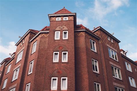 Closed Door · Free Stock Photo