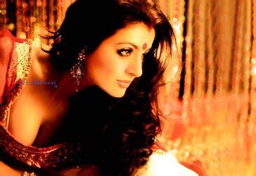 Indian Spunk Targets Supreme Indian Mounds ZB Porn