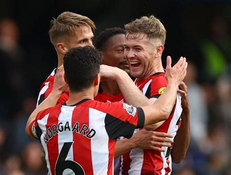 Brentford Stun Chelsea In 2 0 Win At Stamford Bridge Reuters