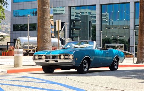 1968 Oldsmobile Cutlass Convertible Vintage Car Collector