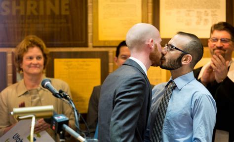 Experts Supreme Court May Not Take Utah S Same Sex Marriage Appeal The Salt Lake Tribune