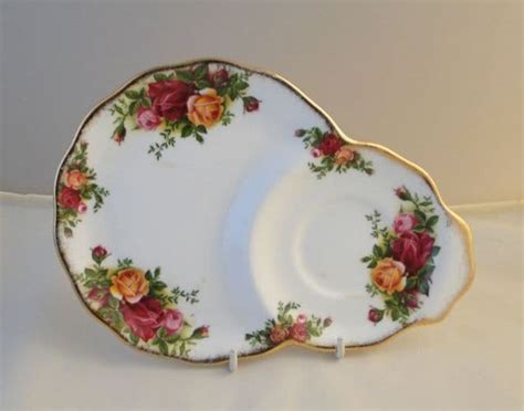 Royal Albert Old Country Roses Cup Saucer Plate Combination Seconds