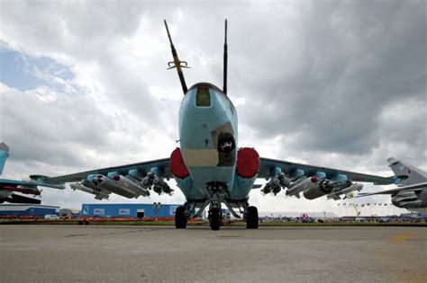 Российский штурмовик Су 25 "Грач" - Авиация России