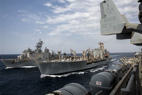 Uss Kearsarge Lhd 3130810 N Rj834 050 Gulf Of Aden Aug Flickr