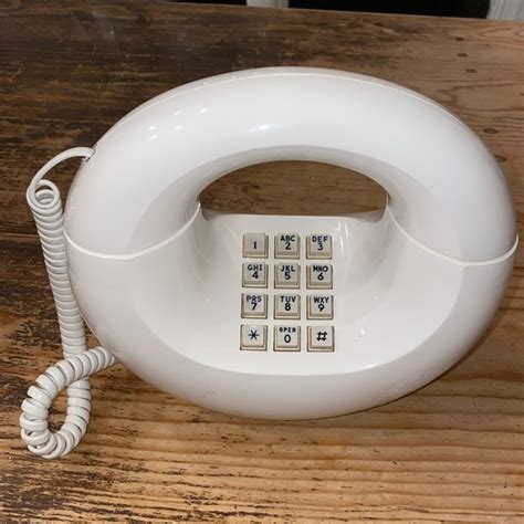 Henry Dreyfuss Other Vintage Western Electric Sculptura Telephone