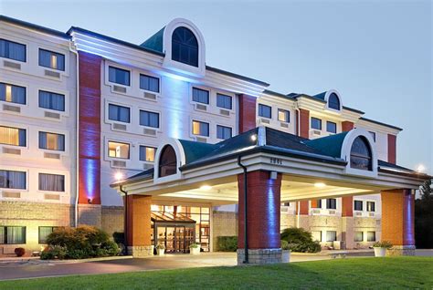 HOLIDAY INN EXPRESS BRANSON - GREEN MOUNTAIN DRIVE $76 ($̶1̶7̶7̶ ...