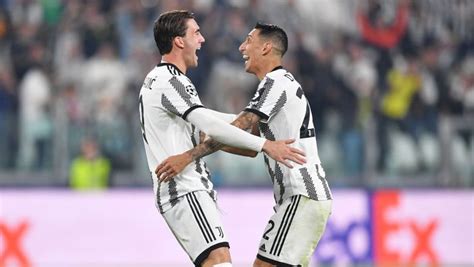 Juventus Paura Per Di Maria E Vlahovic Rapina A Mano Armata