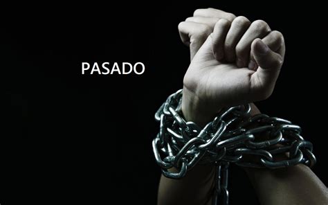 deja atras el pasado mas  vivir