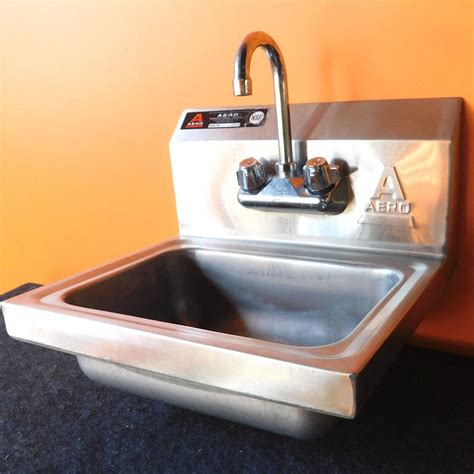 Stainless Steel Hand Sink with Faucet from Aero | trec