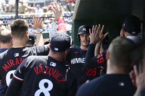 Carlos Correa Homers Makes Diving Grab To Lead Twins Over Nationals 3