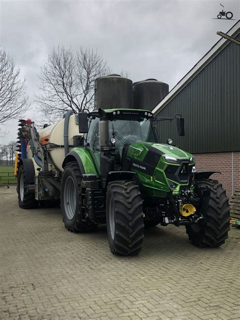 Foto Deutz Fahr Agrotron