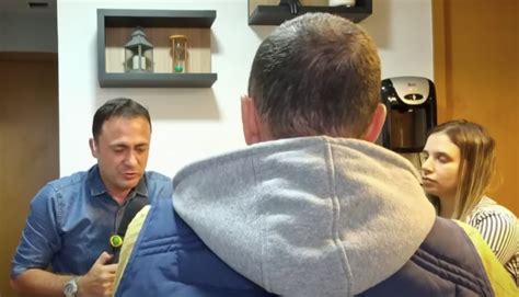 Pai de autor de ataque em Aracruz dá entrevista exclusiva para o Datena