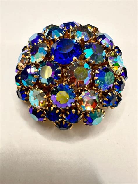 Warner Blue Ab Dome Brooch Gem