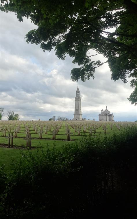 La N Cropole Nationale Fran Aise De Notre Dame De Lorette Collines Et