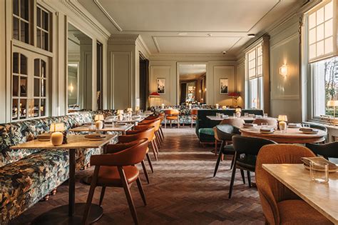 pine trees hotel isa