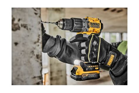 Аккумуляторная дрель шуруповерт Dewalt DCD 805 P2T DCD805P2T QW