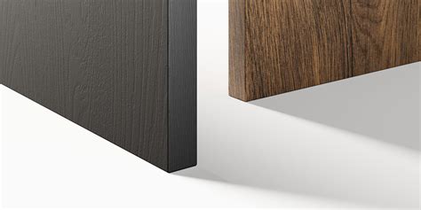 Velvety Soft Lacquered Surfaces With Embossed In Register Eir