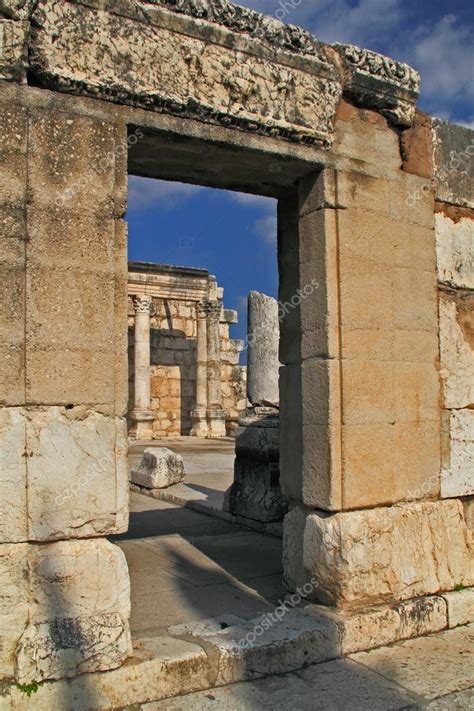 Jesus Synagogue ruins in Capernaum,Israel — Stock Photo © k45025 #95905374