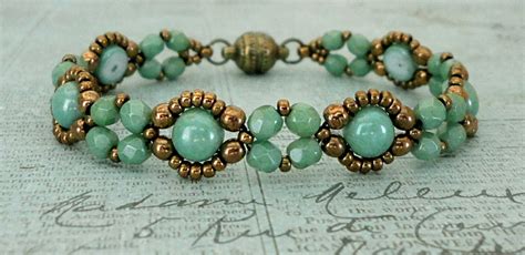 Linda S Crafty Inspirations Bracelet Of The Day Bubble Band Mint Green