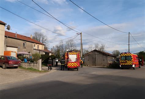 Ville Sur Cousances Insolite Lado Teint Le Feu En Suivant Les