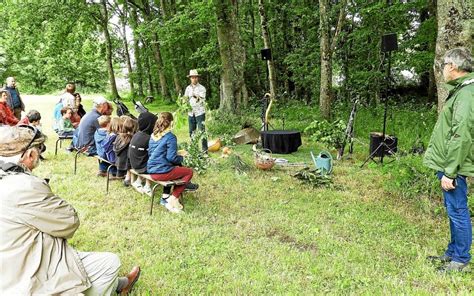 En Images Belle Isle En Terre La F Te Du Jardinage Ne Fait Pas Le