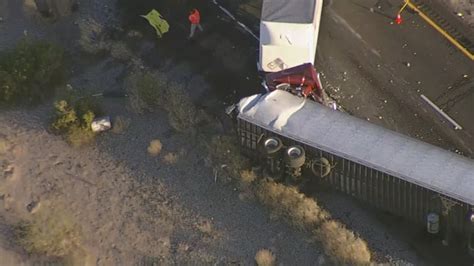 Dps Fatal Crash Involving 3 Semi Trucks Closes Eastbound I 10 W