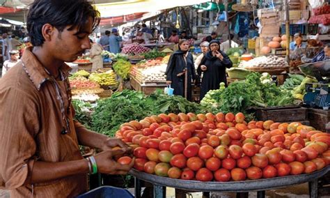 Consumers In Karachi Get Fresh Shock As Tomato Price Jumps To Rs Per