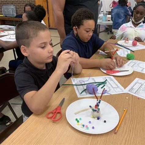 Independence Leadership Academy Continues Summer Learning With Art And