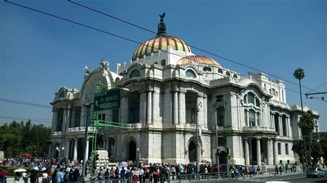 Palacio De Bellas Artes Sinking