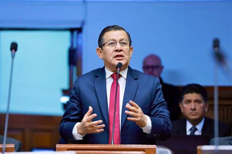 Eduardo Salhuana es elegido nuevo titular del Congreso La Razón