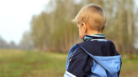 Palabras Y Acciones De Los Padres Que Bajan La Autoestima De Su Hijo