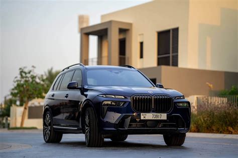 BMW X7 Restyling Dunkelblau In Dubai Mieten SUV Octane Luxury Car