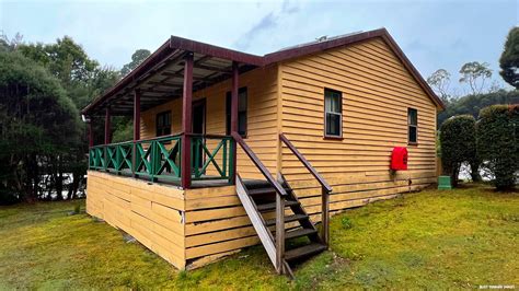 Cabin At Corinna Wilderness Village Pieman River West Co Flickr