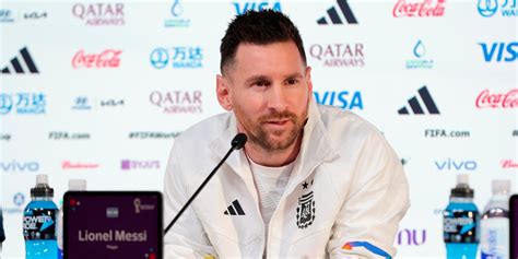 Argentina Messi In Conferenza Con Scaloni Mondiale La Mia Ultima