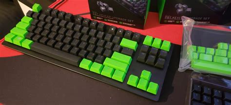 Razer Doubleshot PBT Keycaps - LOBOTEK GAMING