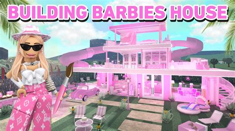 Building BARBIE'S DREAM HOUSE in Bloxburg - YouTube