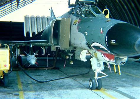 F-4 CBU - Aviation Discussion & Research - Large Scale Planes